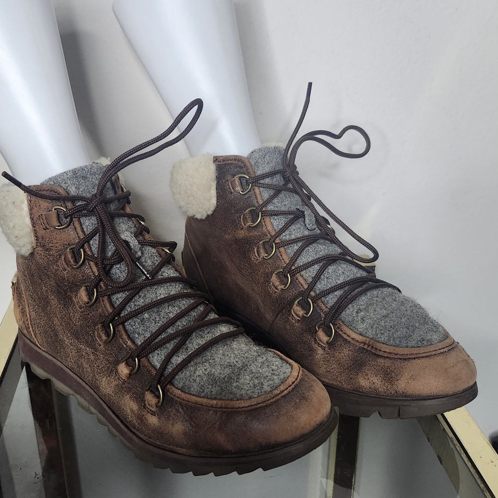 Sorel ankle boots brown and gray